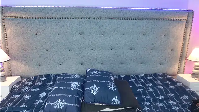 JackyNorris online show from October 21, 2025, 11:53 am