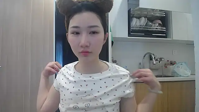 Asiagirll online show from May 24, 2026, 2:11 am