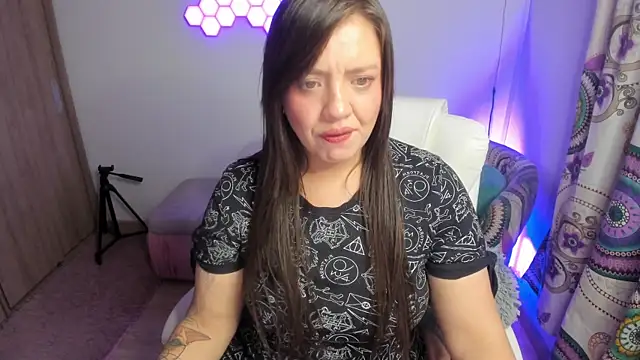 Snapshot of sophia_grants chatting on January 9, 2026, 6:09 am sophia grants online show from January 9, 2026, 6:09 am