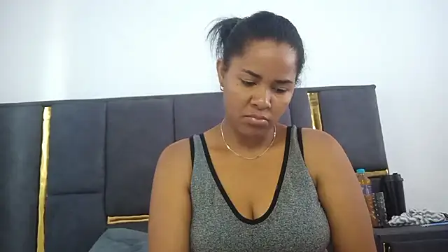 Snapshot of aleixane chatting on February 26, 2026, 6:24 am aleixane online show from February 26, 2026, 6:24 am