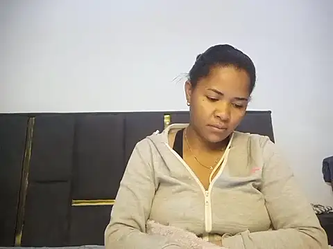 Snapshot of aleixane chatting on July 8, 2026, 4:24 am aleixane online show from July 8, 2026, 4:24 am