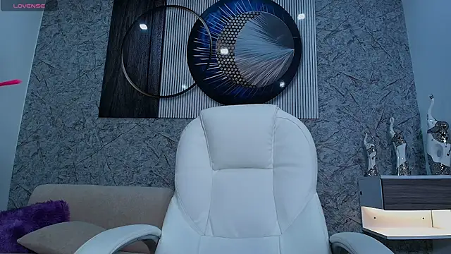 octavia rouse online show from November 10, 2025, 12:26 am