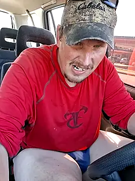 bushhogger8371 online show from June 11, 2026, 9:34 pm