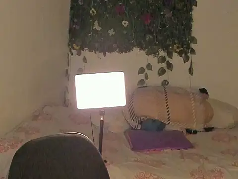 Mary Rosse1 online show from February 14, 2026, 11:16 pm