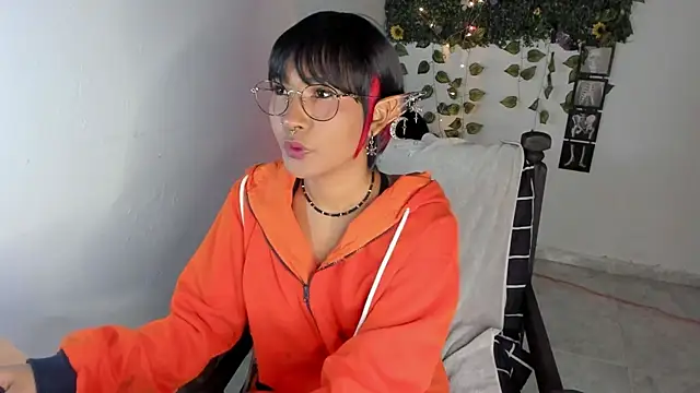 Mary Rosse1 online show from October 16, 2025, 6:38 pm