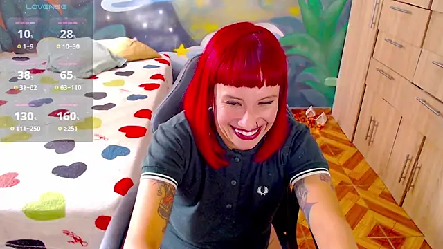 Eimy lorens online show from December 16, 2025, 8:35 pm