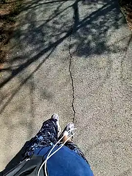 Ssk10N online show from April 16, 2026, 6:36 am