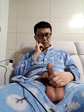 Snapshot of Ssk10N chatting on March 1, 2025, 7:37 pm Ssk10N online show from March 1, 2025, 7:37 pm