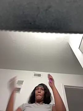 Foreignthababyy online show from March 25, 2026, 5:29 am