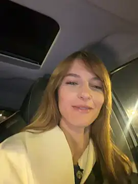 -AngelAri- online show from March 18, 2026, 6:09 pm