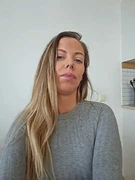 novaforyou1 online show from March 15, 2025, 8:26 am