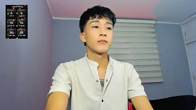 tom Howard online show from October 21, 2025, 11:48 pm