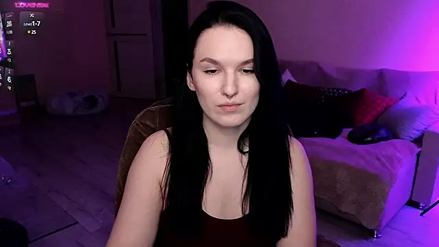 Val lava online show from February 21, 2025, 9:43 pm