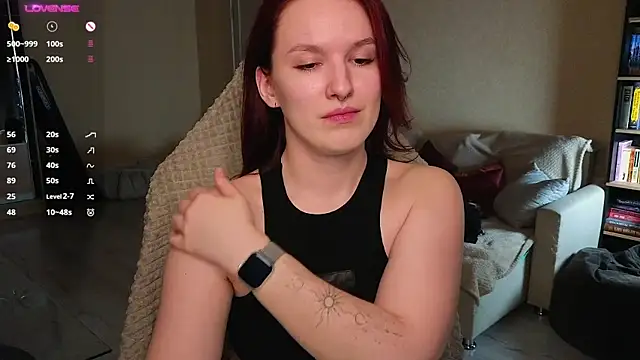 Val lava online show from April 3, 2026, 8:59 pm