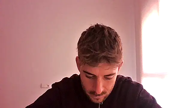 Snapshot of vargas90 chatting on November 12, 2025, 11:36 am vargas90 online show from November 12, 2025, 11:36 am