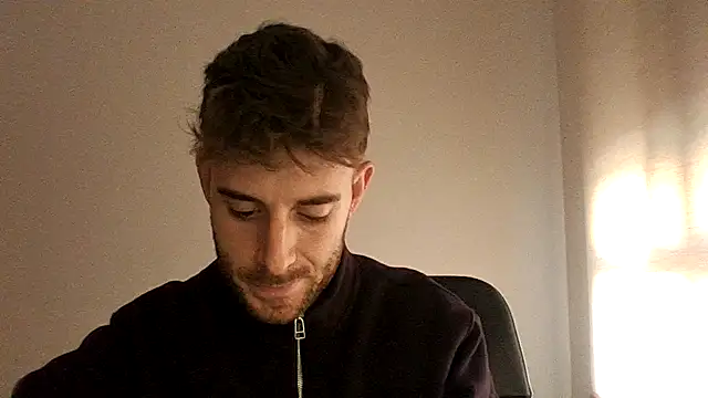 Snapshot of vargas90 chatting on October 30, 2025, 11:30 am vargas90 online show from October 30, 2025, 11:30 am