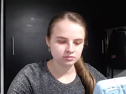 Snapshot of HellenMiyer1111 chatting on February 13, 2025, 12:13 am HellenMiyer1111 online show from February 13, 2025, 12:13 am