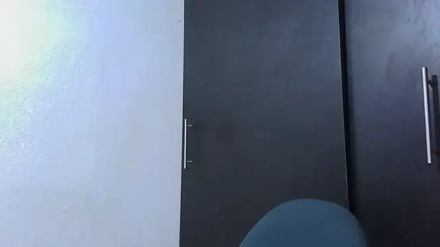 HellenMiyer1111 online show from April 12, 2026, 10:24 pm