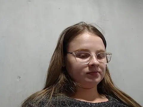 Snapshot of HellenMiyer1111 chatting on February 10, 2025, 2:30 am HellenMiyer1111 online show from February 10, 2025, 2:30 am