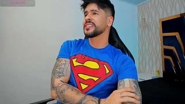 Petesevans online show from October 31, 2025, 11:22 pm