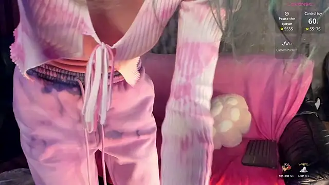 Snapshot of Milena_joline chatting on February 8, 2025, 6:22 pm Milena joline online show from February 8, 2025, 6:22 pm