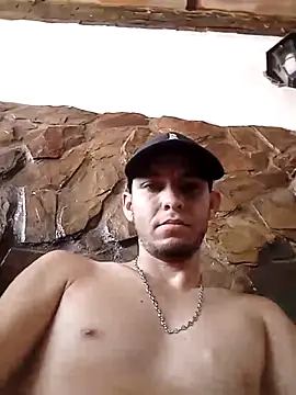 squirt and sex online show from May 26, 2026, 7:23 pm