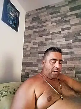 ADRIAN ADI40 online show from September 24, 2025, 11:06 am