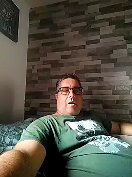 ADRIAN ADI40 online show from March 20, 2026, 1:23 pm