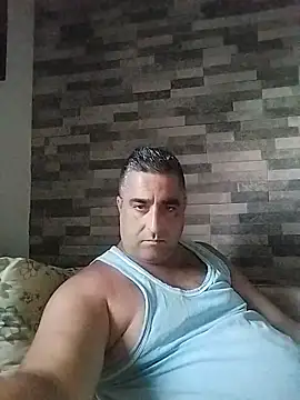 ADRIAN ADI40 online show from May 28, 2026, 3:47 am