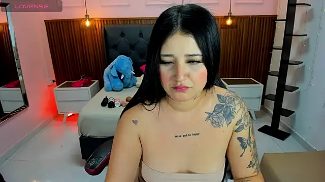 Snapshot of BIANCAROY1 chatting on February 27, 2026, 6:52 pm BIANCAROY1 online show from February 27, 2026, 6:52 pm