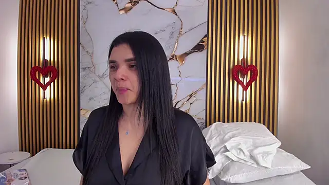 indi catalina online show from April 16, 2026, 3:02 pm