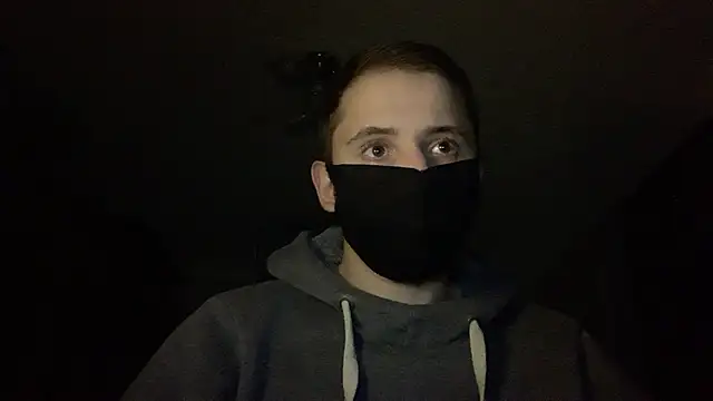 sweaticeboy online show from October 21, 2025, 5:23 pm