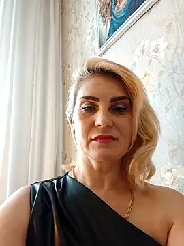 JennyOMay online show from February 8, 2026, 5:05 am