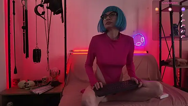CyberXGoddess online show from May 11, 2026, 5:53 am