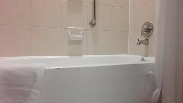 Maculine Stayr online show from April 11, 2026, 9:13 am