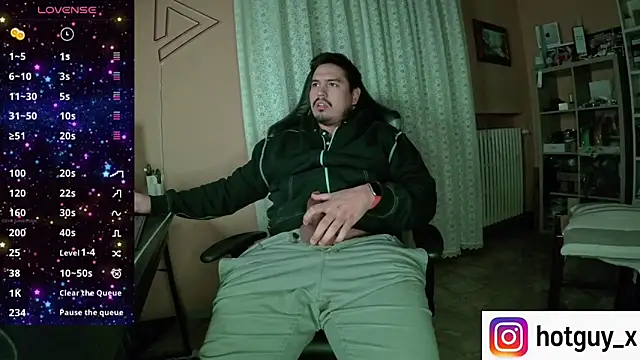 fernan redsxxx online show from November 26, 2025, 5:24 pm