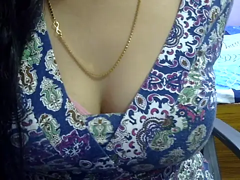 Your wild Dia online show from December 20, 2025, 5:54 am