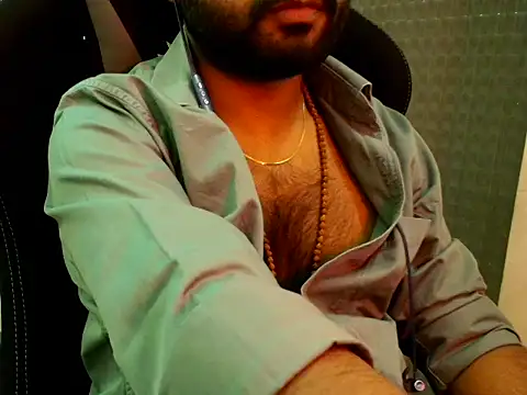 SHENOY3 online show from April 5, 2026, 4:57 pm