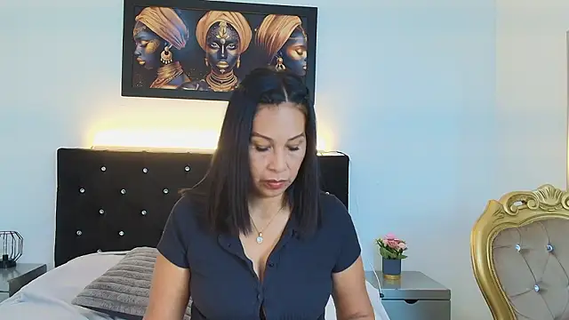 Shanon mature online show from March 25, 2026, 6:51 pm