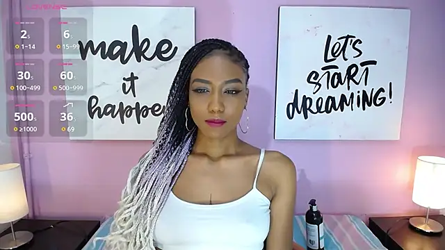 Snapshot of EmmySweett chatting on March 18, 2025, 8:48 pm EmmySweett online show from March 18, 2025, 8:48 pm