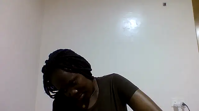 Snapshot of sweetelle09 chatting on February 9, 2026, 7:34 pm sweetelle09 online show from February 9, 2026, 7:34 pm