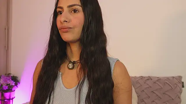 vicky rachell online show from October 28, 2025, 3:00 pm