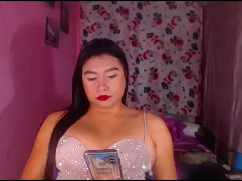 katrinawillff online show from December 18, 2025, 9:51 pm