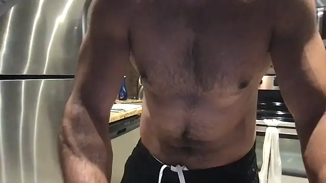 BigGuyMuscle online show from November 11, 2025, 3:23 am