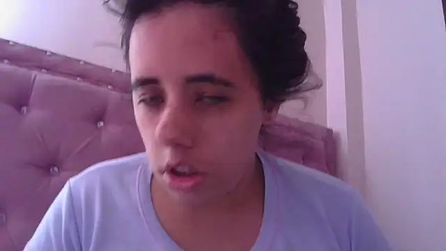 annarose19 online show from March 13, 2025, 8:00 pm