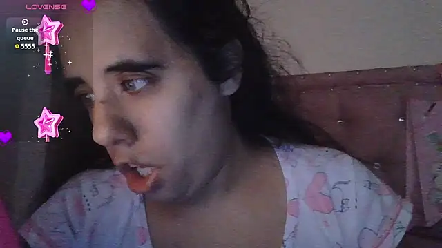 annarose19 online show from May 22, 2026, 3:48 am