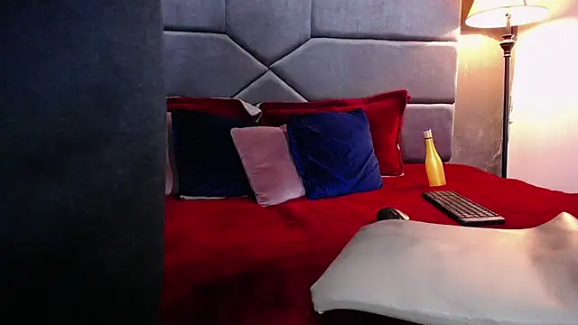 liam howard online show from October 6, 2025, 7:36 pm