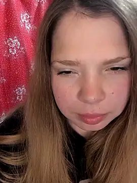 Zuli Kiska online show from April 8, 2026, 7:26 pm