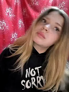 Zuli Kiska online show from November 22, 2025, 8:51 pm