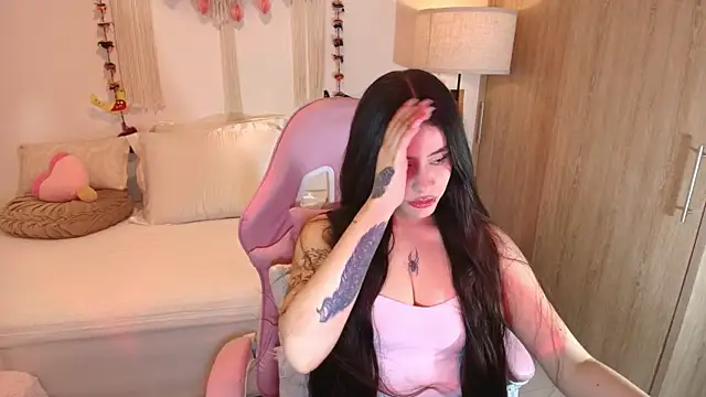 iriswest  online show from February 8, 2026, 12:19 am